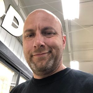 Meet your Posher, Jonathan